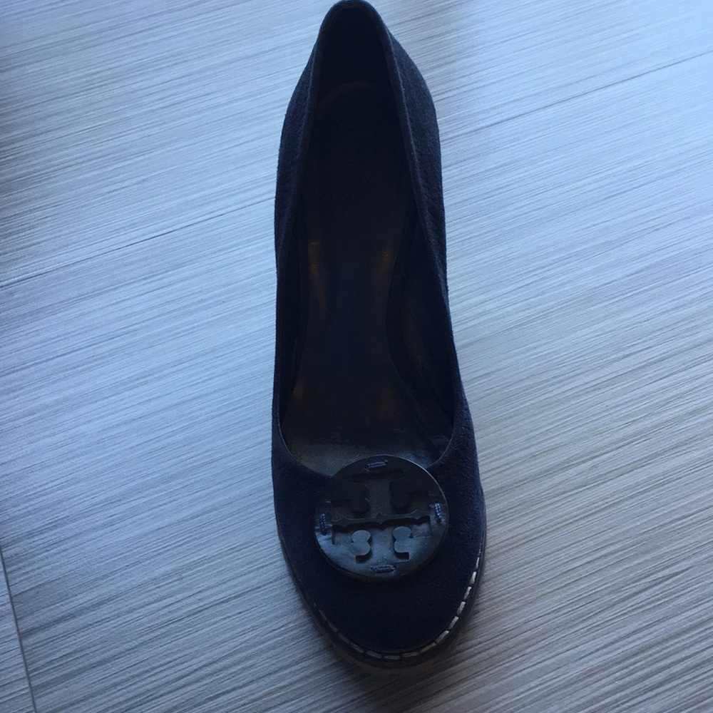 Navy Blue size 8 shoes